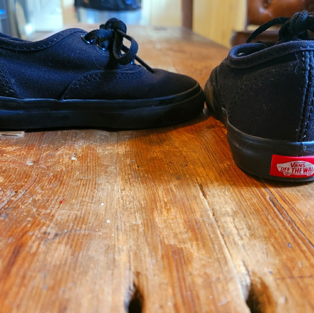 Toddler Boys black on black Vans